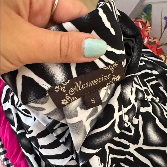 Mesmerize blouse - Picture 5 of 5